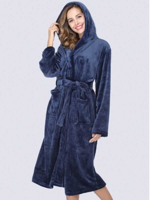 1pc Simple Solid Color Women's Thickened Flannel Hooded Robe For Autumn/Winter Home Use