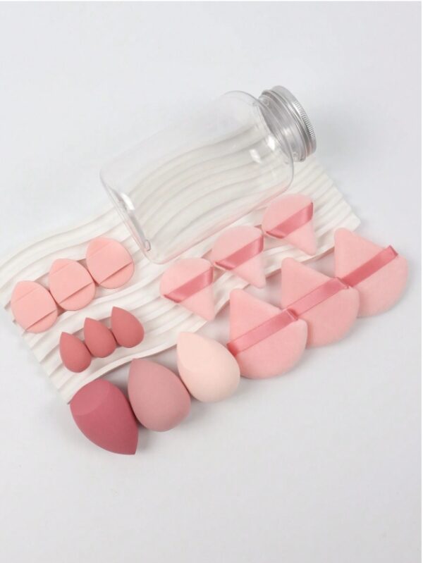 15pcs Makeup Sponges With Storage Case, 3pcs Makeup Egg Sponge & 3pcs Mini Makeup Egg Sponge & 3pcs Loose Powder Puff & 3pcs Mini Loose Powder Puff & 3pcs Mini Finger Air Cushion Puff. Mixed Beauty Sponge For Liquid, Cream And Powder, Multicolor Makeup Sponge, Latex-Free Dual-Use Foundation Cream, Air Cushion Powder Puff, Latex-Free Blending Sponge And Makeup Puff. Suitable For All Skin Types. Made From Ultra-Soft Velvet, Designed For Shaping, Eye And Corner Beauty Blender Foundation Mixing Container