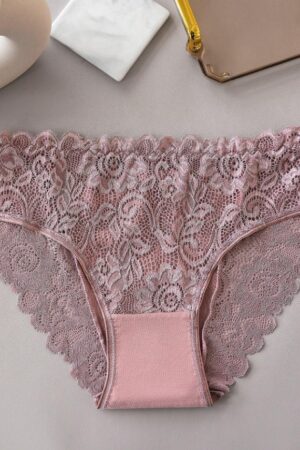 Women Sexy Lace Patchwork Shell Trim Triangle Panty